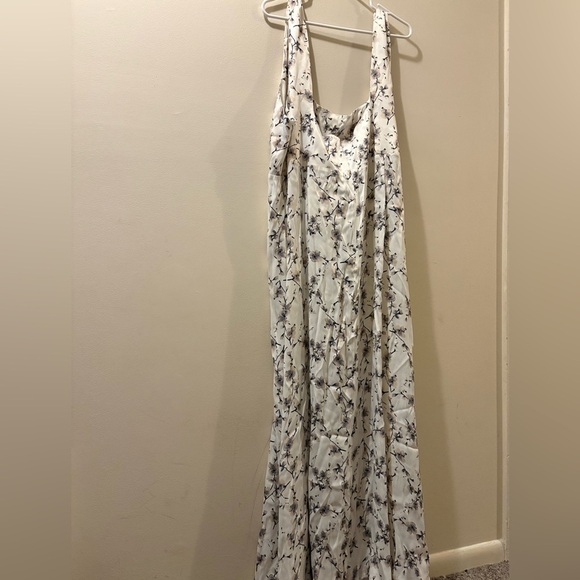 Oh Seven Days - Elegant Floral White maxi Dress - NWT - size 3X - sleeveless - Picture 9 of 9